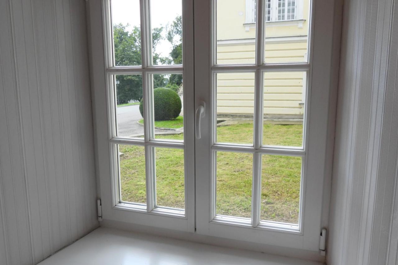 Goscinne Palac W Balicach Instytut Zootechniki Pib *